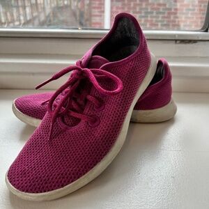 Allbirds Tree Runners Size 10 Womens PINK